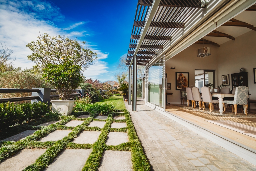 3 Bedroom Property for Sale in Earls Court Lifestyle Estate Western Cape